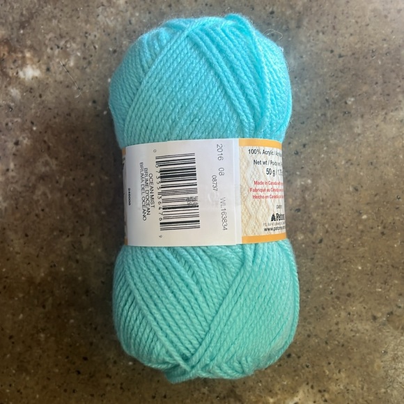 PATONS ASTRA YARN 1.75 oz 161 yds OCEAN MIST - Picture 3 of 4